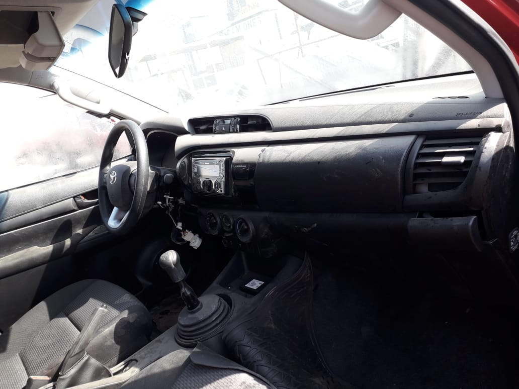  Toyota HILUX 2020    EN DESARME